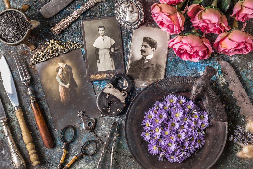 Ancestor work for autumn homemaking traditions.